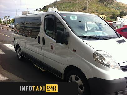 taxista Auto Taxi AdaptadoEurotaxi Y 9 Plazas