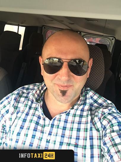 taxista Juan Ignacio Herrero Camarasa Taxi
