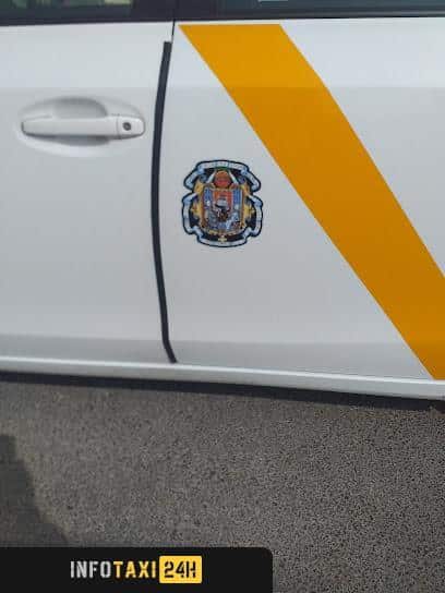 taxista Julián López Taxi