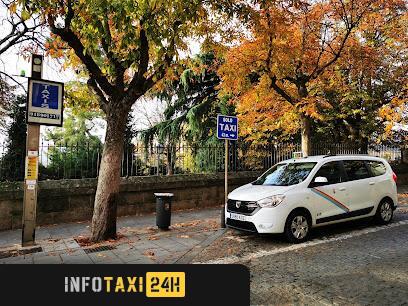 taxista Parada De Taxis Frente Estación Autobuses