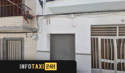 taxista Taxi Adaptado Arturo 8 Plazas