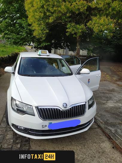taxista Taxi Alba Luaces Lamela