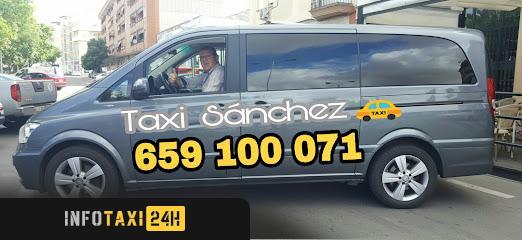 taxista Taxi Sanchez 7 Plazas Mercedes En Navalvillar De Pela